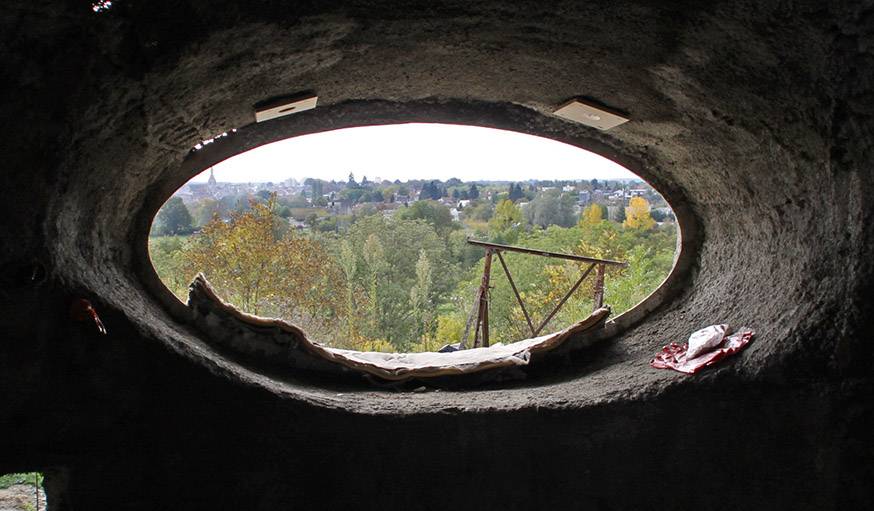 Vue depuis la maison bulle de Philipe Delage, le 8 octobre, à Montgivray (Indre).