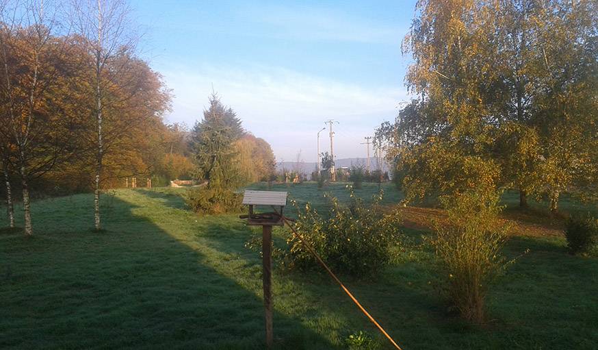 Un matin très tôt à Moimay (Haute-Saône), début novembre.