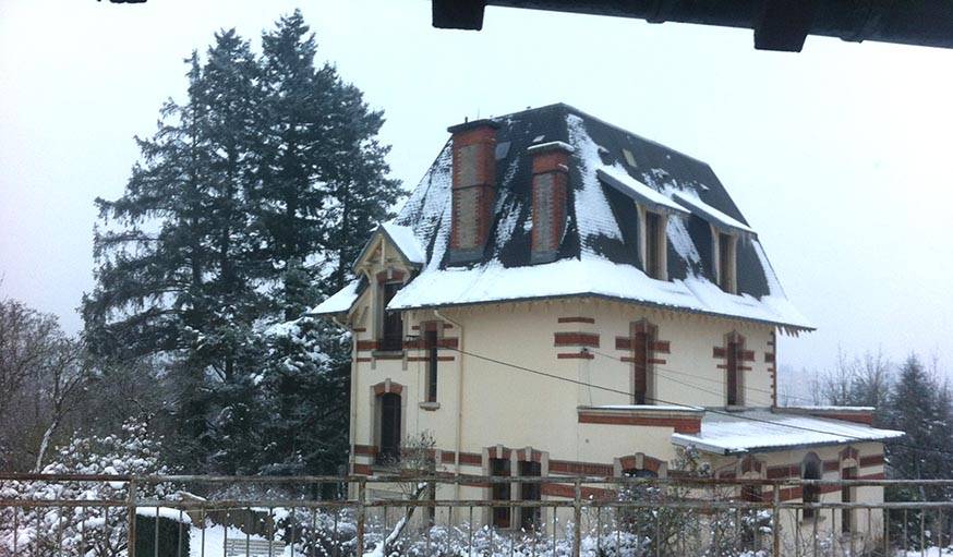 La neige arrive. Ici à Saint-Dié-des-Vosges (Vosges) le 19 janvier, à 16h30.