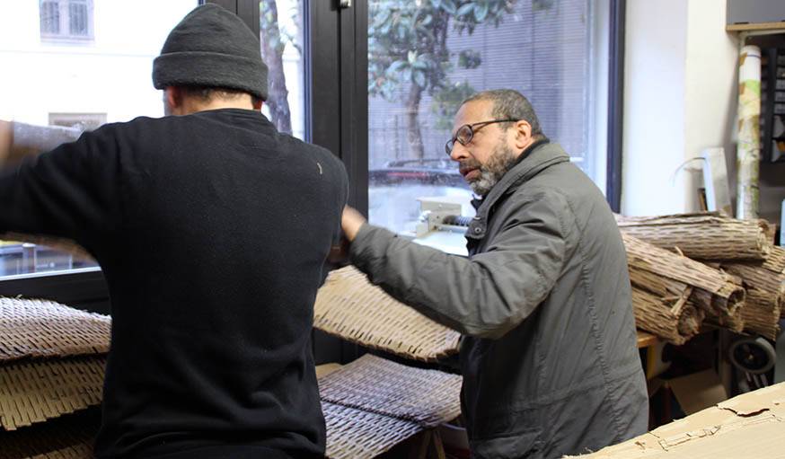 Francis Bouchiba épaule les équipes dans leur travail.