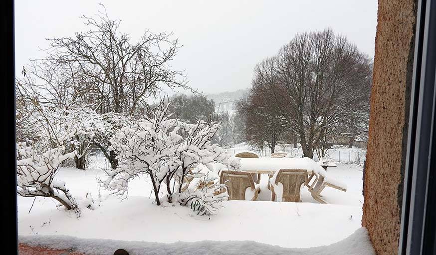 Tapis de neige à Caussols (Alpes Maritimes). 