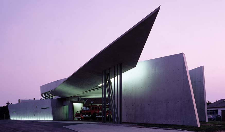 Vitra Fire Station, Weil am Rhein, Allemagne. Par Zaha Hadid.