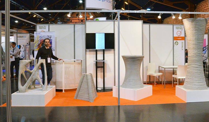 Le stand de XTreeE pour présenter sa solution d'impression béton en 3D, au salon Innorobo 2016.