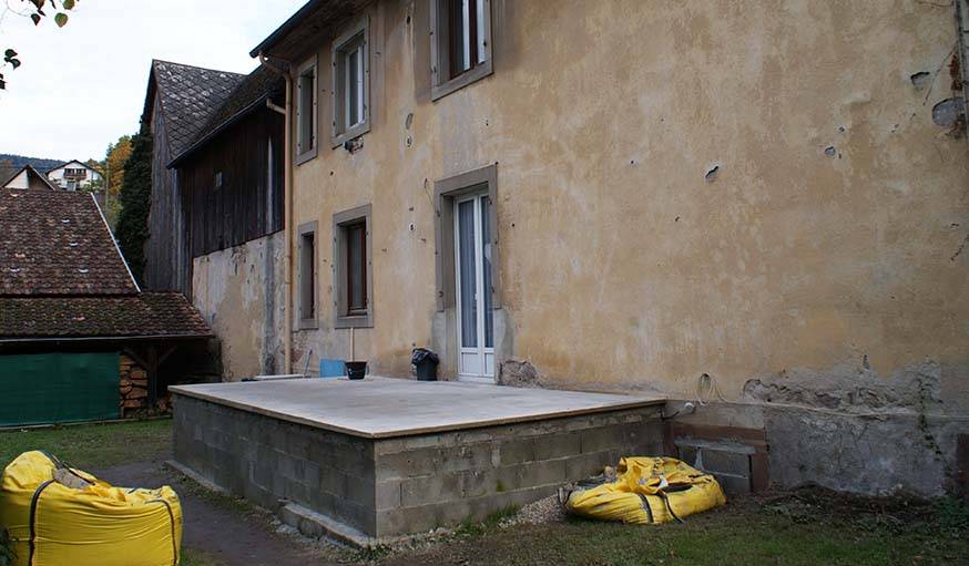 La terrasse en cours de travaux.