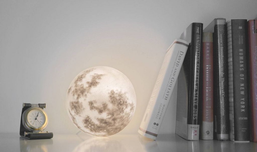 Lampe lune.