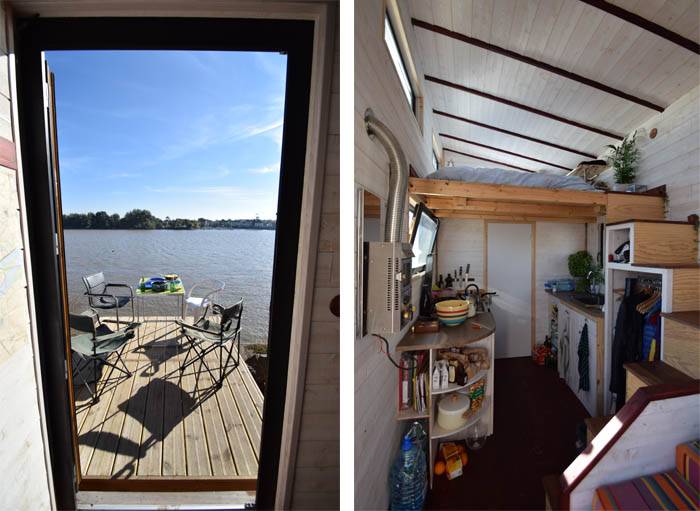 Devant la tiny house, une terrasse permet de profiter du soleil.