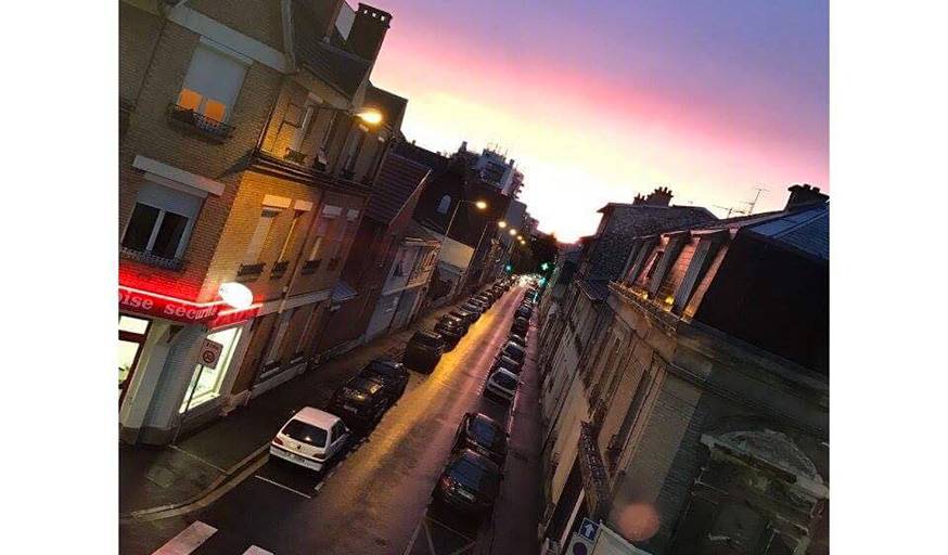 Une rue de Reims (Marne), le 21 novembre.