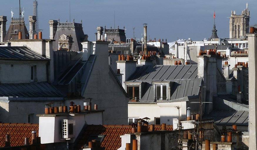 Les toits de Paris, début février.