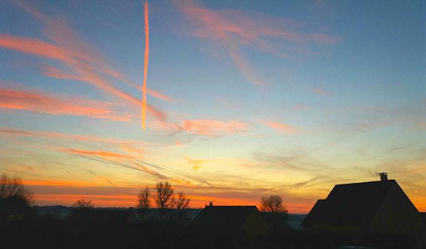 Ciel magnifique à Moeurs-Verdey (Marne), début décembre.