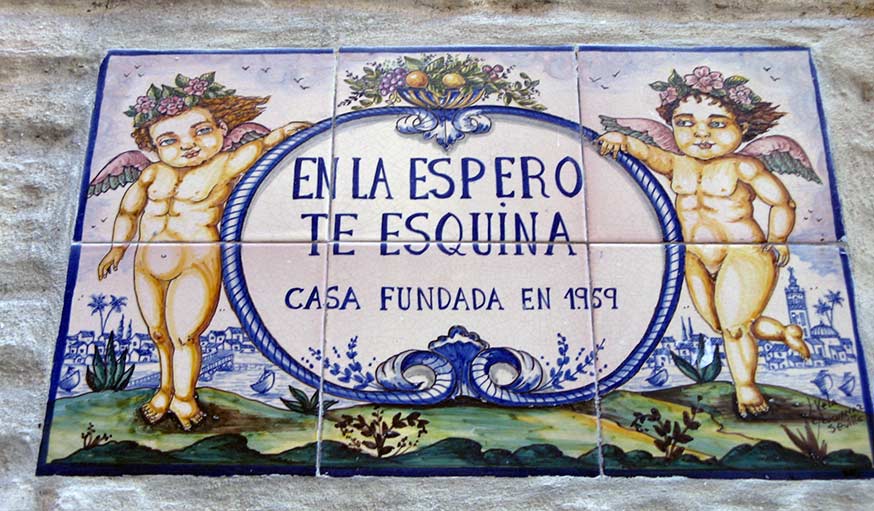 Les azulejos, typiques de Séville.