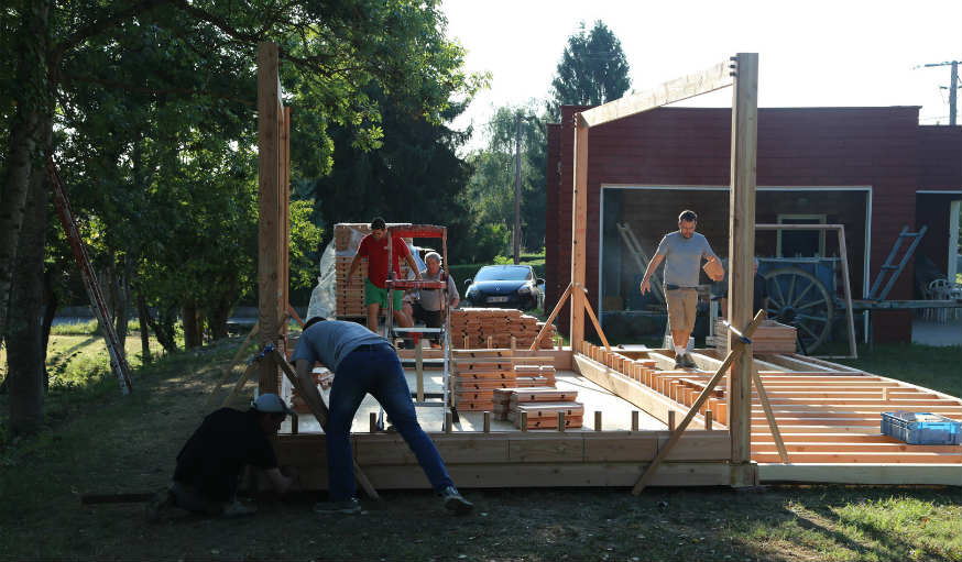 La structure est montée rapidement.