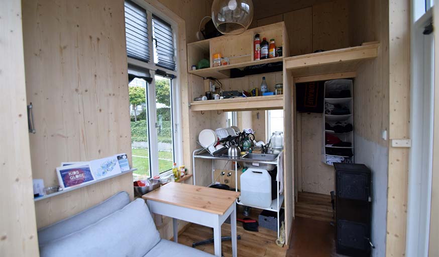 À l'intérieur de la tiny house.