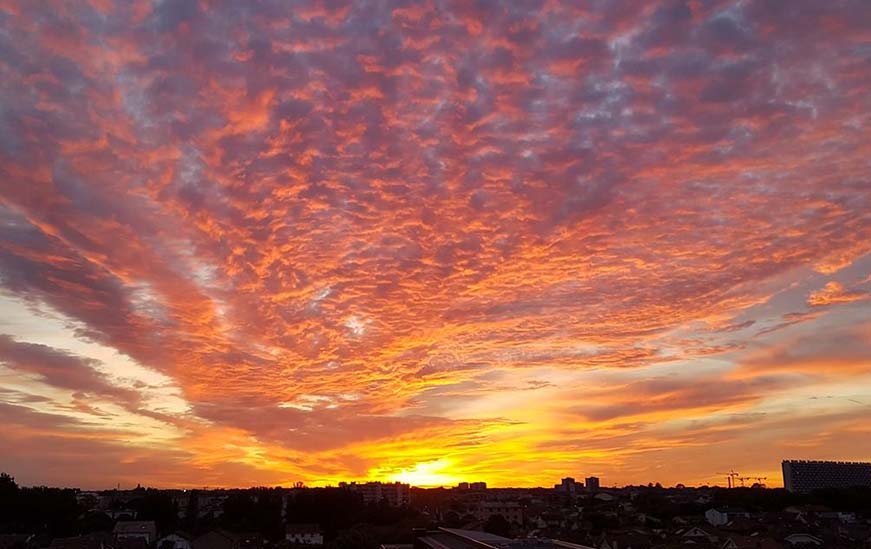 Coucher de soleil à Toulouse le 9 mai.