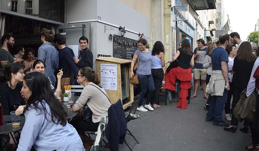 La soirée d'inauguration du Frigo Solidaire dans le 18e arrondissement de Paris, le 8 juin 2017.