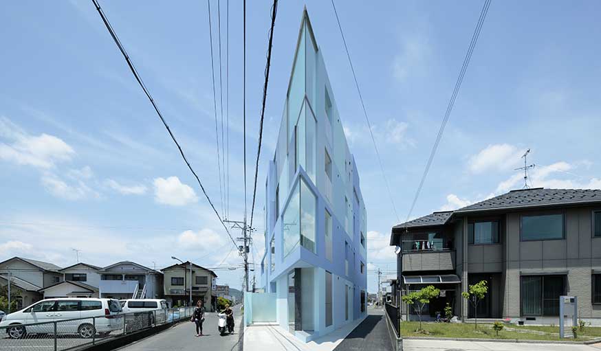 Anna Nakamura Taiyo Jinno (Eastern Design Office) - On The Corner (2011).