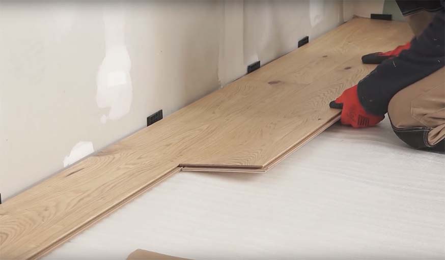 Tuto bricolage: comment poser du parquet flottant? - La Voix du Nord