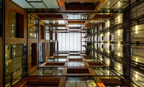 Alejandro Aravena, entre génie architectural et vocation sociale