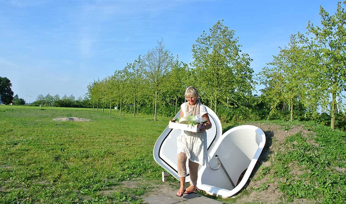 Un réfrigérateur enterré dans votre jardin