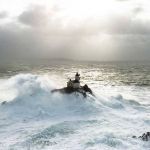 Le phare de Tévennec où Marc Pointud passe deux mois pour trouver des mécènes afin de le rénover.