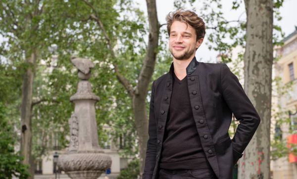 Timothée Boitouzet s'apprête à révolutionner l'architecture avec son bois translucide