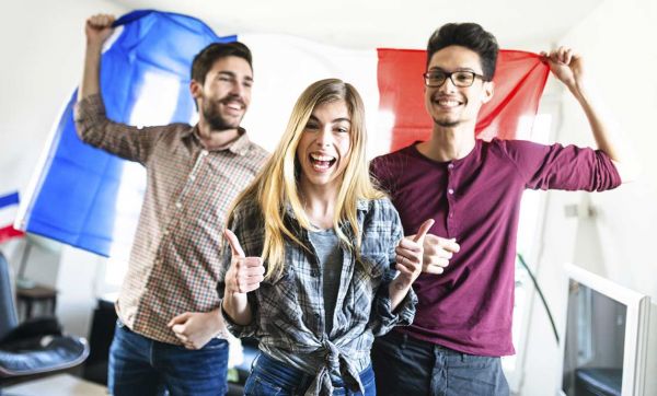 Tout pour réussir ses soirées foot à la maison