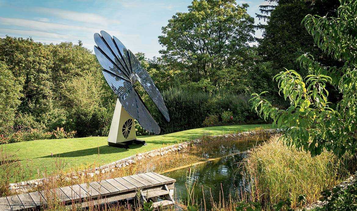 Produire de l'électricité grâce à une fleur solaire géante