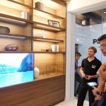 La télévision de Panasonic en démonstration au salon IFA 2016 à Berlin.