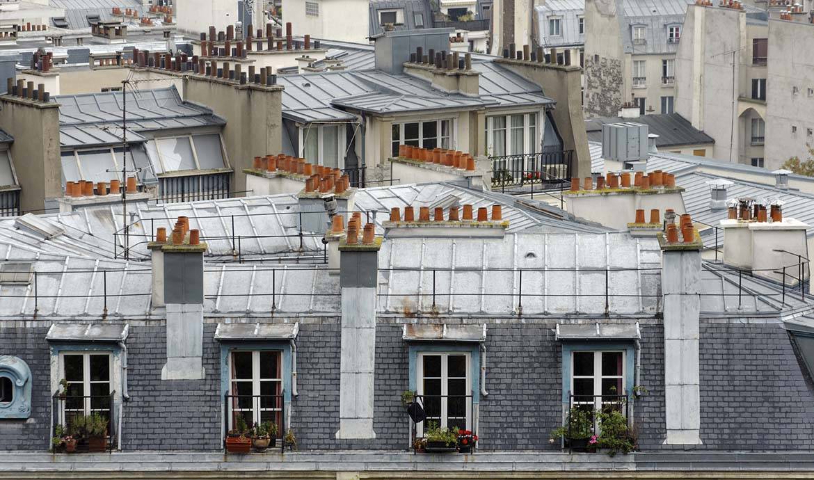 Paris : un plan pour rendre les chambres de bonnes habitables
