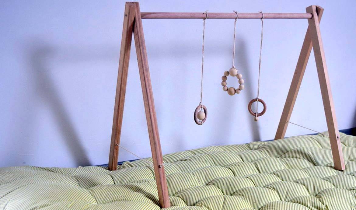 Diy Fabriquer Un Panneau D Eveil En Bois Pour Son Enfant Jouets En Bois 18h39 Fr