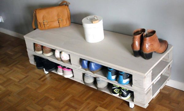 DIY : Fabriquez un range-chaussures très pratique en palette