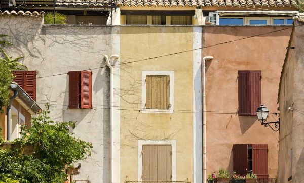 Maison alsacienne ou provençale : Quelles sont leurs couleurs ?