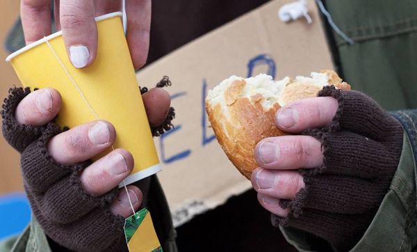 Alerte grand froid : que faire pour aider les personnes sans-abri ?