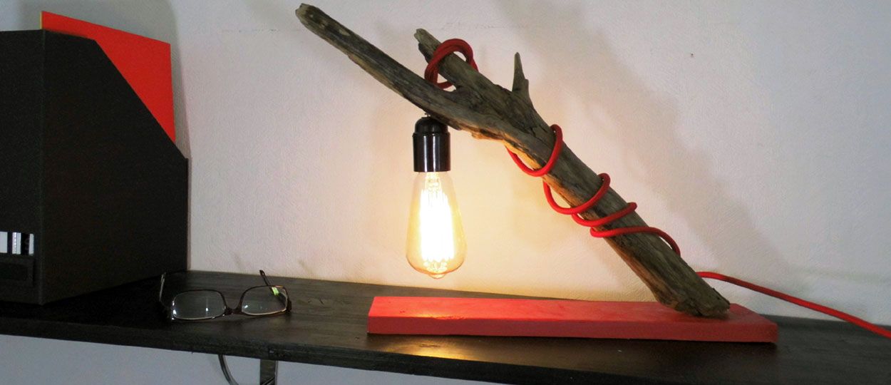 Fabriquer une lampe en bois flotté 