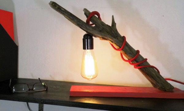 DIY : Fabriquez une lampe moderne... en bois flotté !