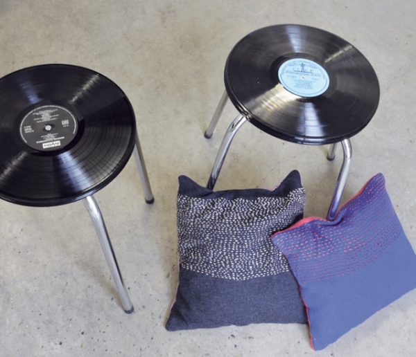 Tuto : Fabriquez un tabouret vinyle très tendance pour une poignée d'euros