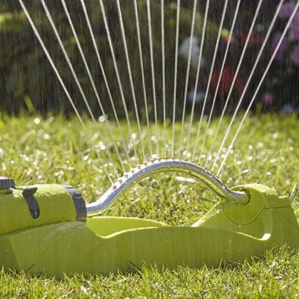 Un système d'arrosage pratique qui facilite la vie des jardiniers