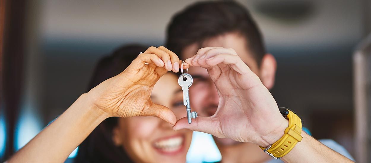 Acheter une maison, une grande preuve d'amour... plus que le mariage ?