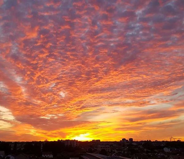 Ciel de feu et de tonnerre : vos plus belles photos de mai !