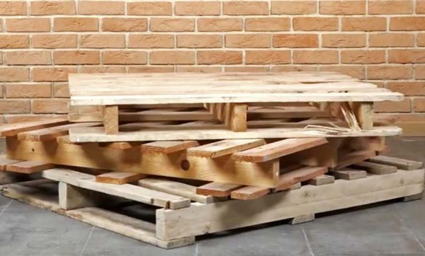 Comment choisir vos palettes pour fabriquer des meubles récup'?