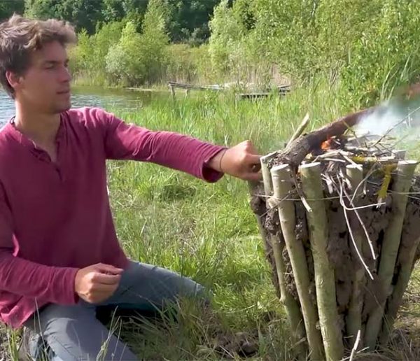 Tuto : Fabriquez une table à feu pour une cuisine en mode camping au jardin