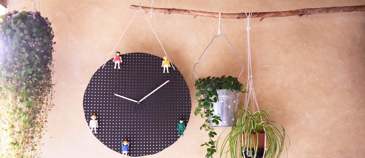 Tuto : Fabriquez cette horloge super ludique pour apprendre à vos enfants à lire l'heure !