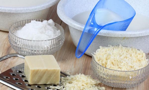 5 recettes pas chères pour fabriquer de la lessive écologique