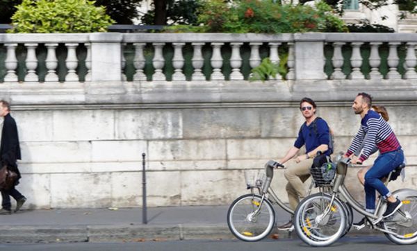 Rencontre avec le collectif citoyen qui a interdit la voiture à Paris