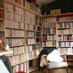 Au vrai chic littérère, librairie itinérante et douillette.