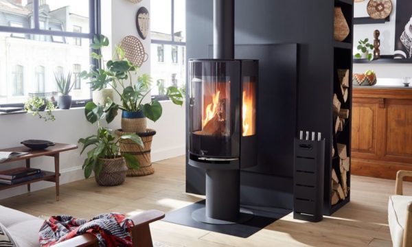 Sélection de poêles à bois : les nouveaux atouts confort et déco de votre intérieur