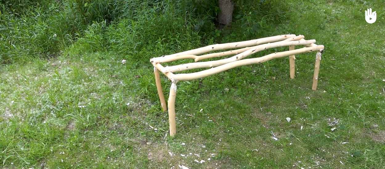Tuto : Fabriquez un banc pour camper au fond de votre jardin