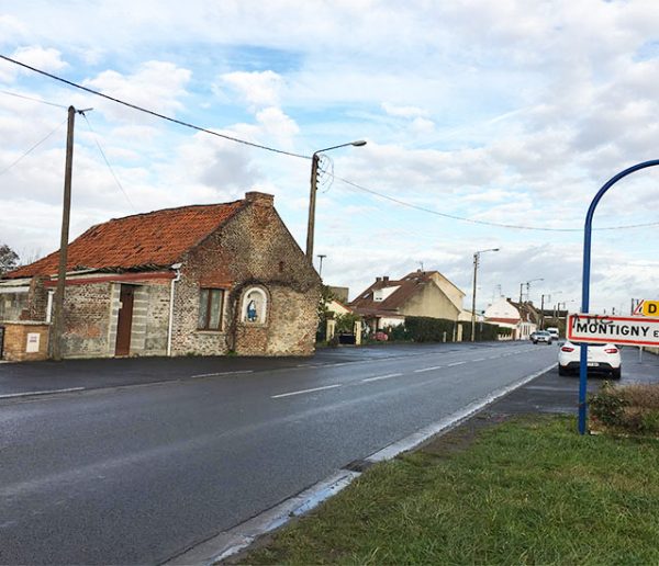 Depuis ses 7 ans, René habite la même maison : aidons-le à la garder