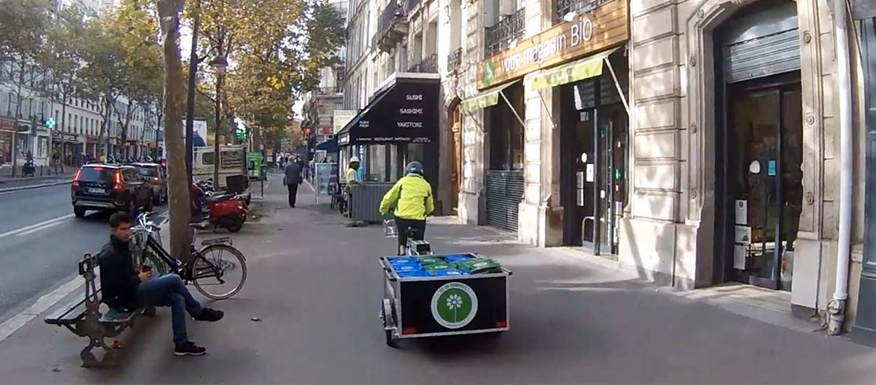 Collecter les déchets à vélo et faire du compost en plein Paris, une révolution !