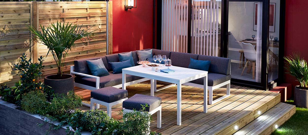 Salon de jardin pour terrasse bois mobil-home