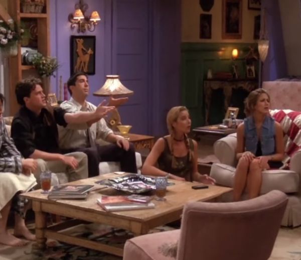 Friends : Découvrez les secrets qui se cachent derrière l'appartement de Monica !